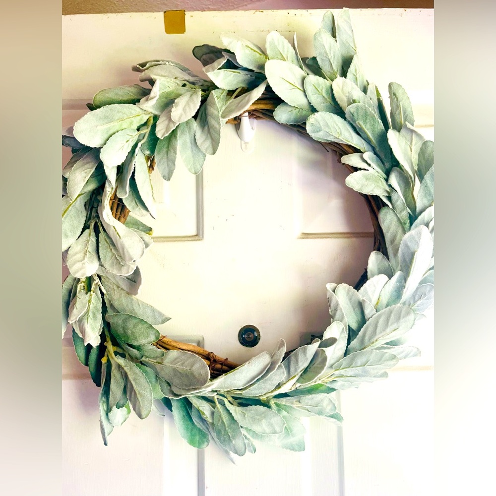 *Frosted Lamb’s Ear Wreath
